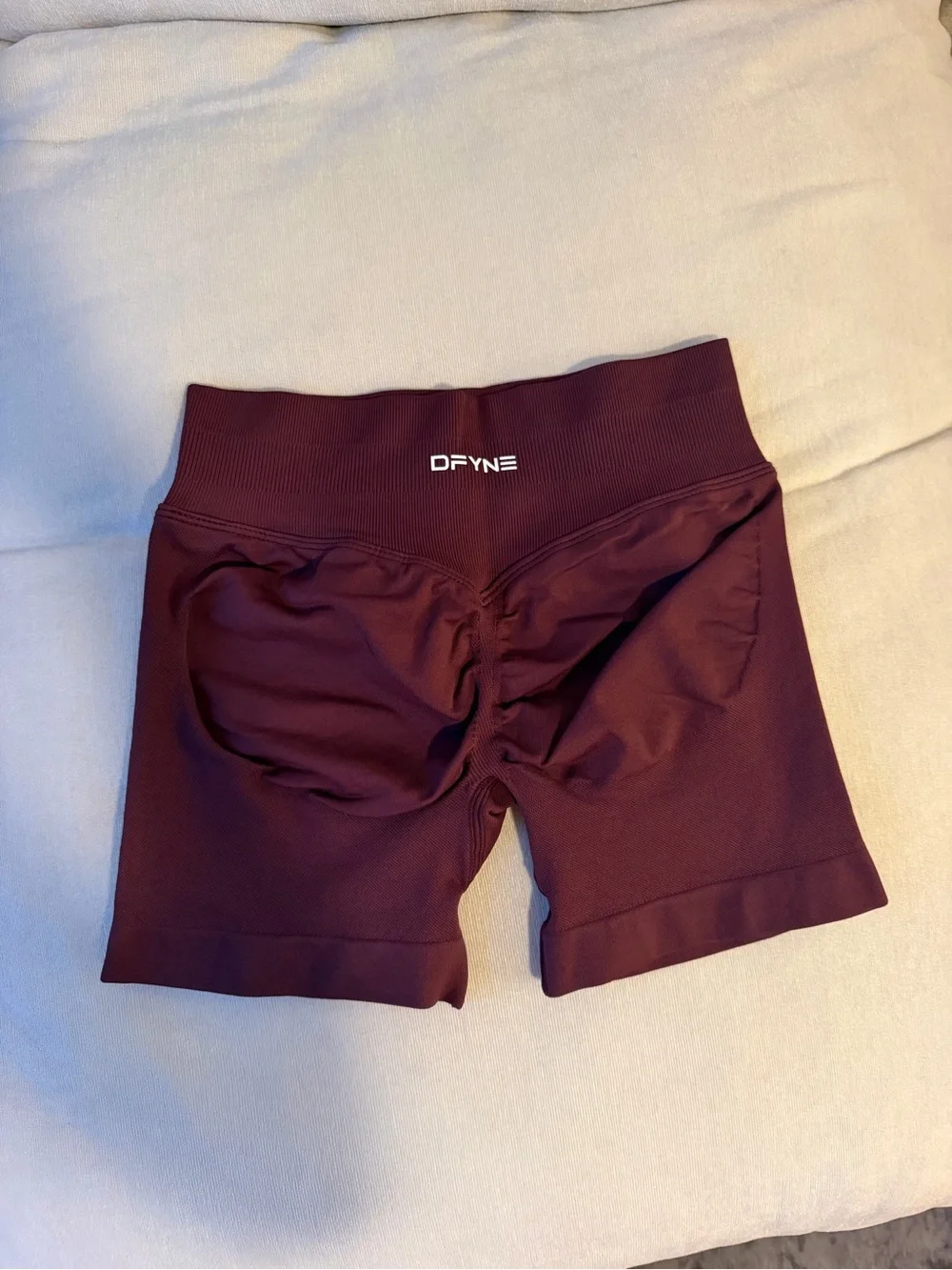 Dfyne Impact 4.5” Brown Shorts